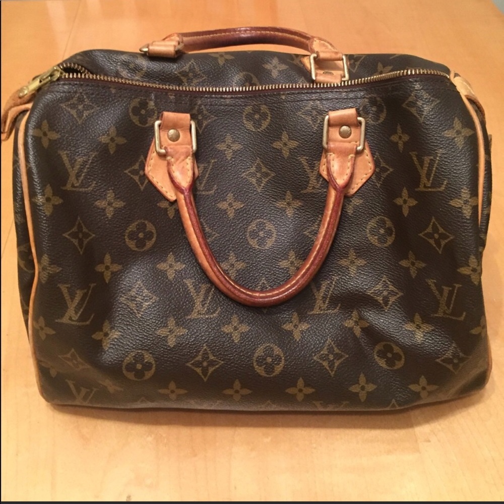 Louis Vuitton Speedy 30